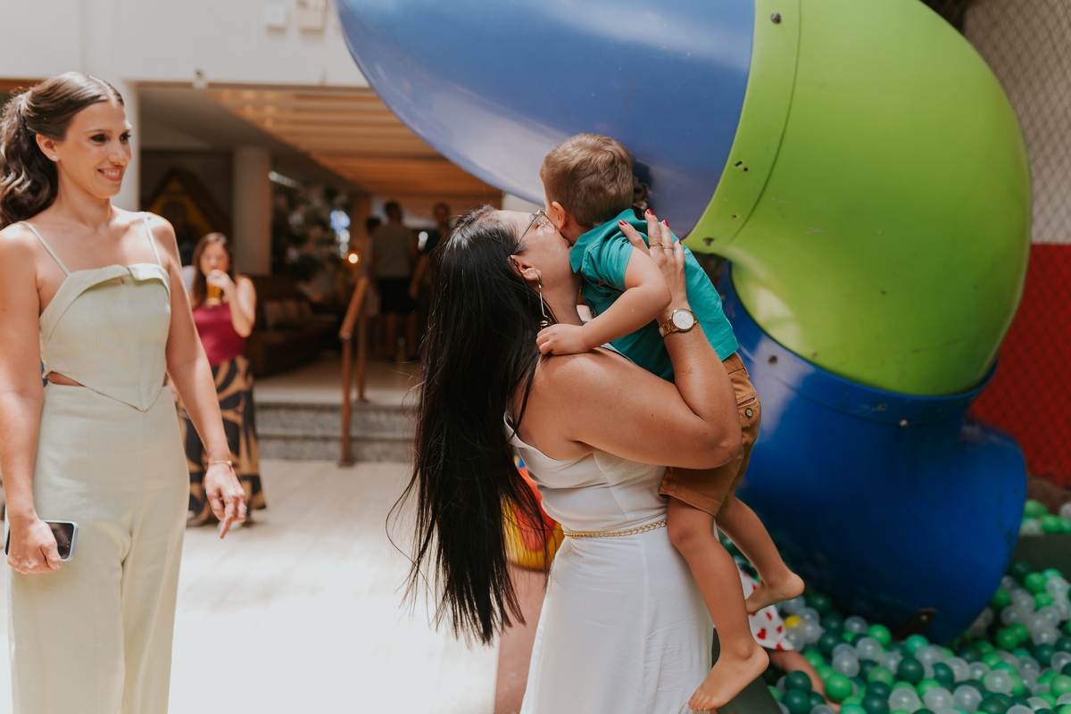fotografia fotografa festa infantil rj Rio de Janeiro Botafogo espoleta buffet casa de festas 3 anos Pedro tema dinossauro 
