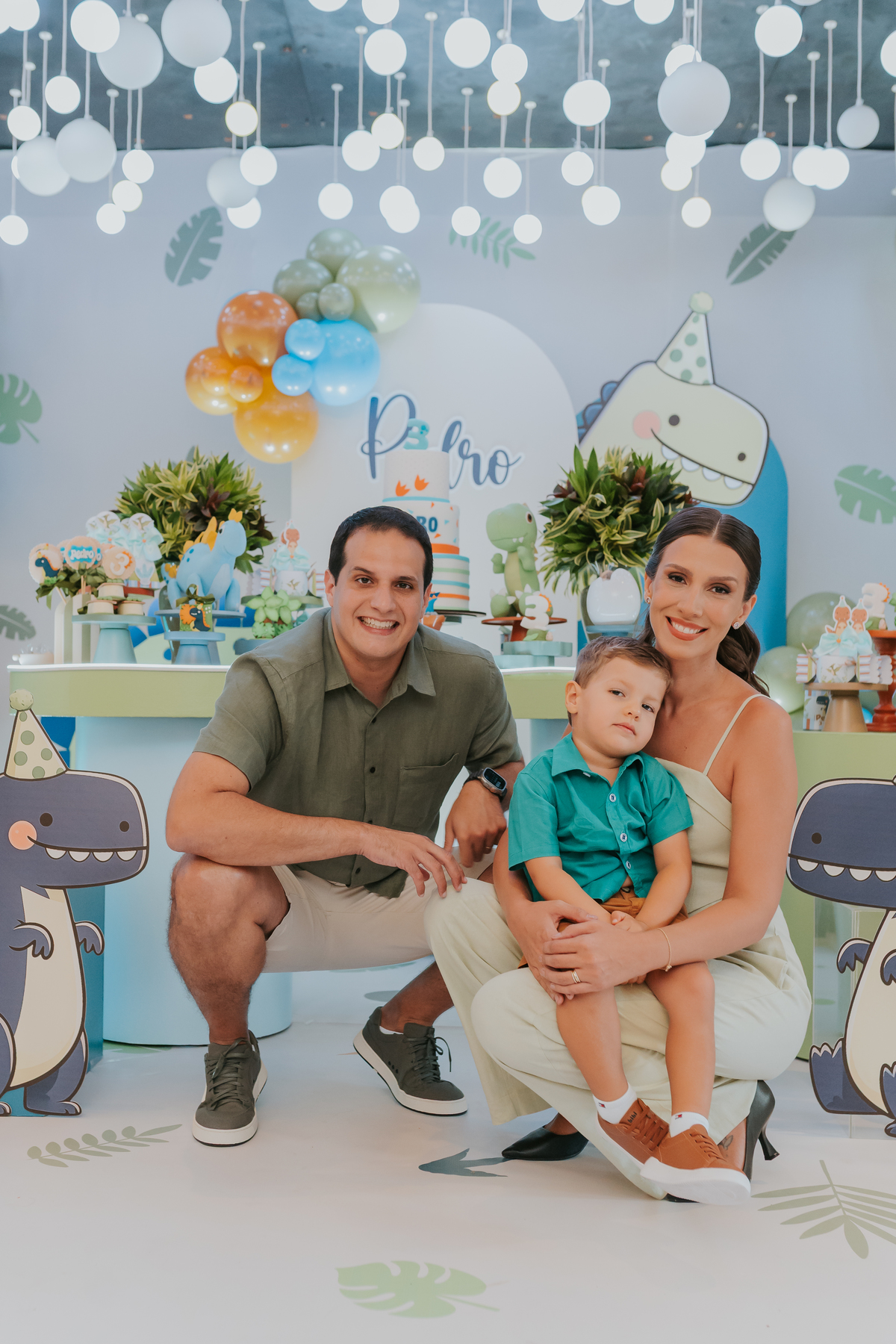 fotografia fotografa festa infantil rj Rio de Janeiro Botafogo espoleta buffet casa de festas 3 anos Pedro tema dinossauro 