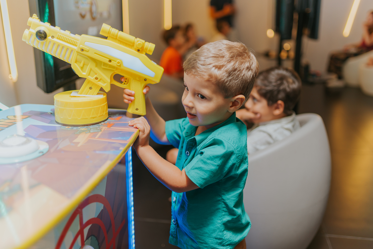 fotografia fotografa festa infantil rj Rio de Janeiro Botafogo espoleta buffet casa de festas 3 anos Pedro tema dinossauro 