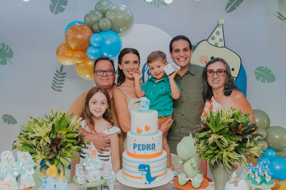 fotografia fotografa festa infantil rj Rio de Janeiro Botafogo espoleta buffet casa de festas 3 anos Pedro tema dinossauro 