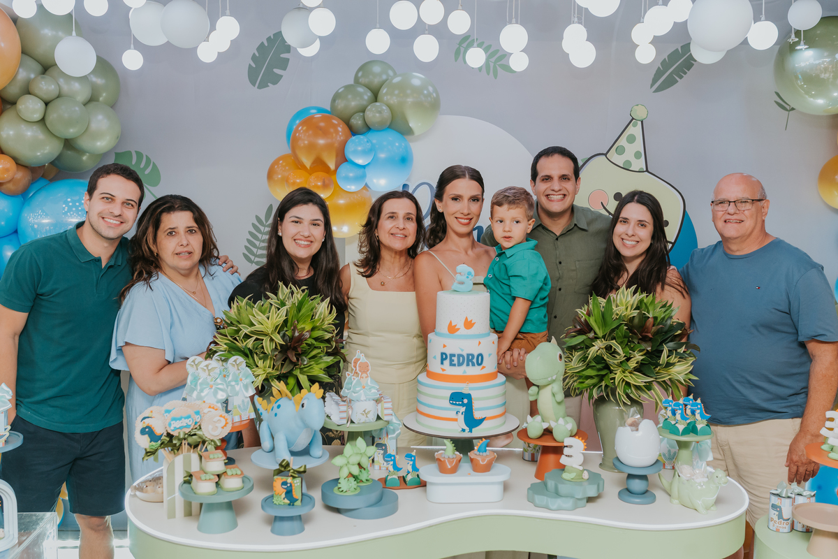 fotografia fotografa festa infantil rj Rio de Janeiro Botafogo espoleta buffet casa de festas 3 anos Pedro tema dinossauro 