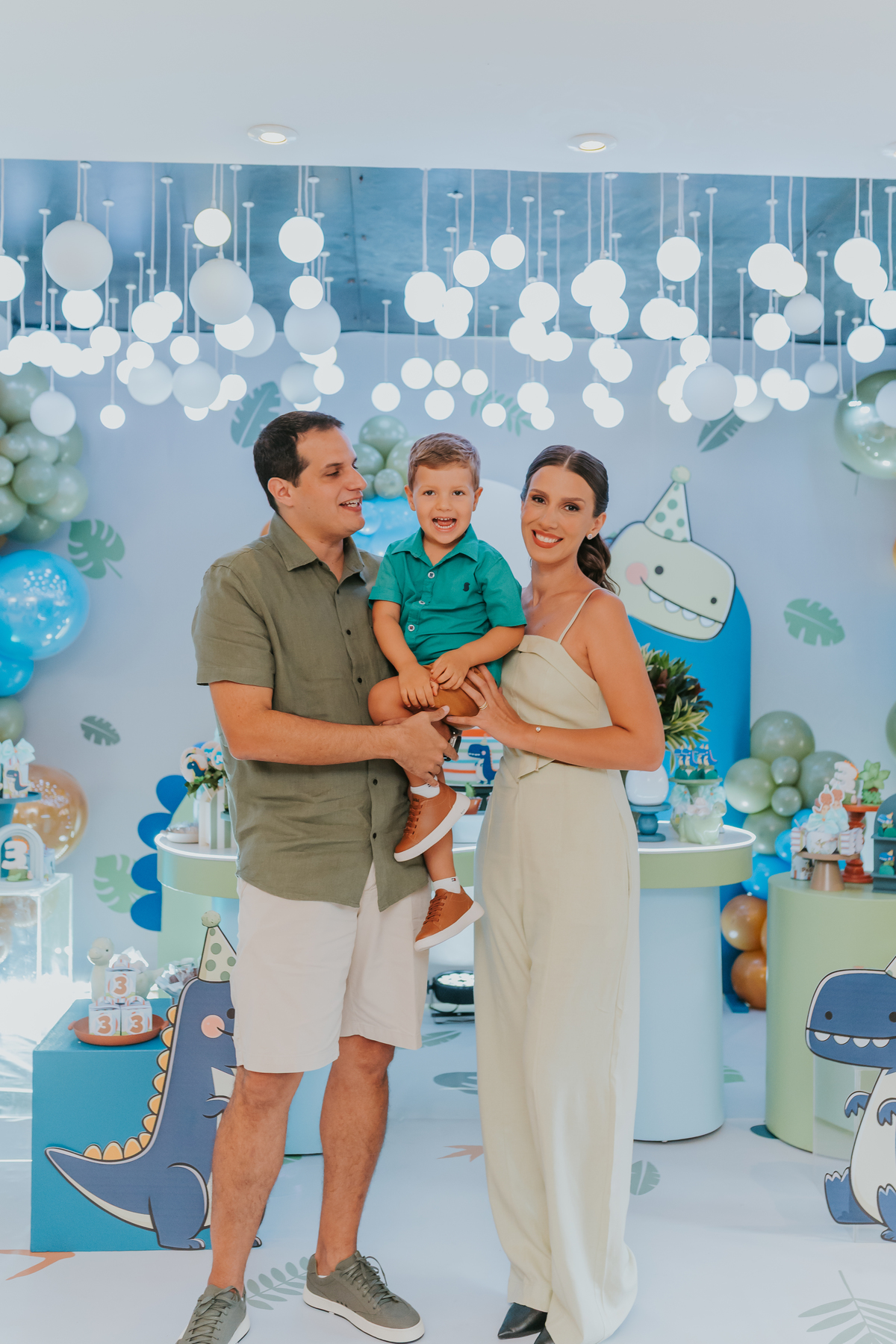 fotografia fotografa festa infantil rj Rio de Janeiro Botafogo espoleta buffet casa de festas 3 anos Pedro tema dinossauro 