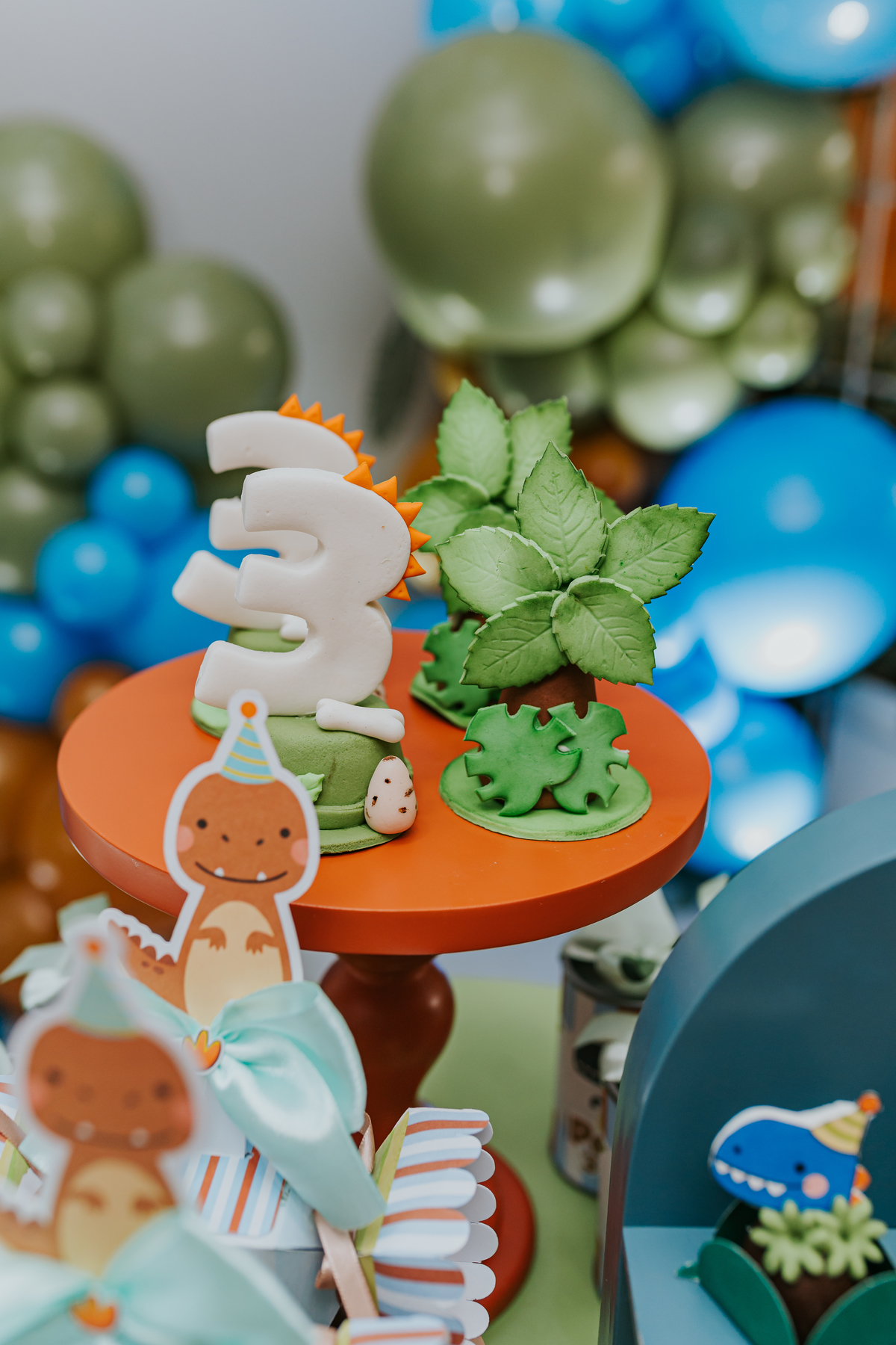 fotografia fotografa festa infantil rj Rio de Janeiro Botafogo espoleta buffet casa de festas 3 anos Pedro tema dinossauro 