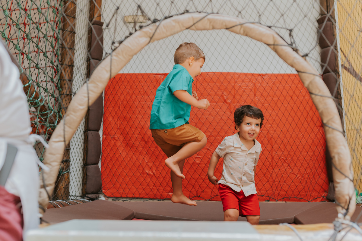 fotografia fotografa festa infantil rj Rio de Janeiro Botafogo espoleta buffet casa de festas 3 anos Pedro tema dinossauro 