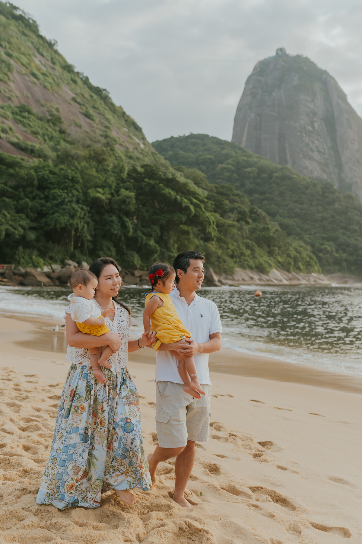 fotografia fotografa ensaio sessão externa na praia vermelha urca Rio de Janeiro rj bruna Guerson japoneses 