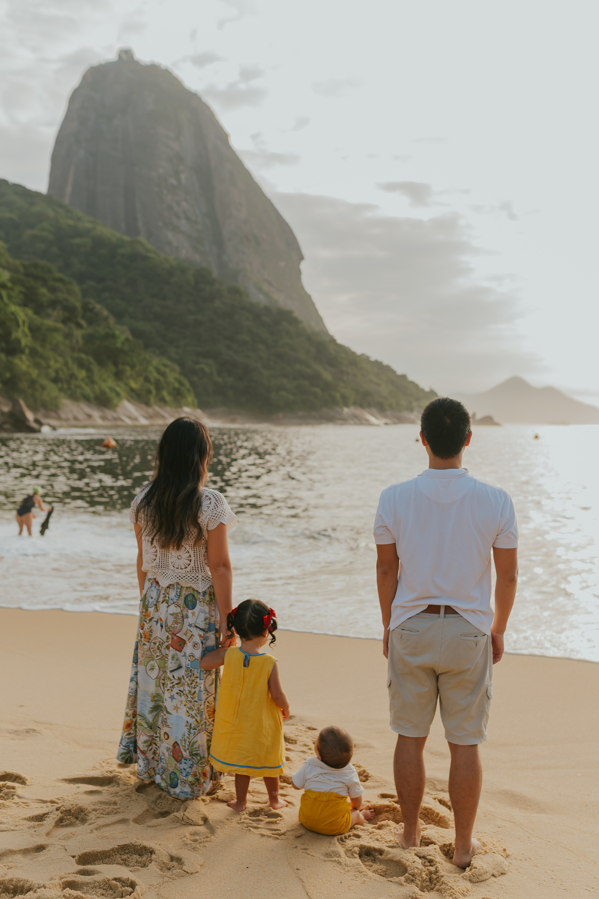 fotografia fotografa ensaio sessão externa na praia vermelha urca Rio de Janeiro rj bruna Guerson japoneses 