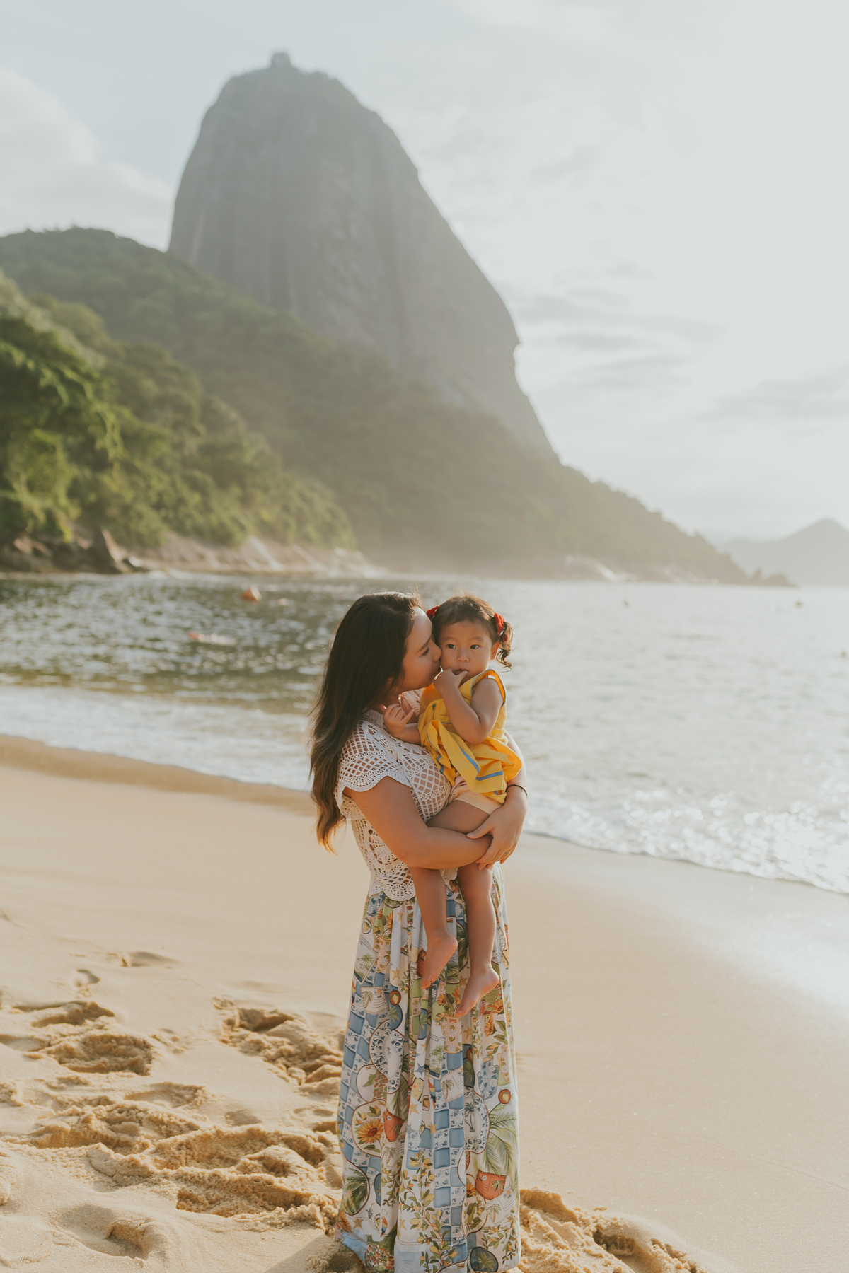 fotografia fotografa ensaio sessão externa na praia vermelha urca Rio de Janeiro rj bruna Guerson japoneses 