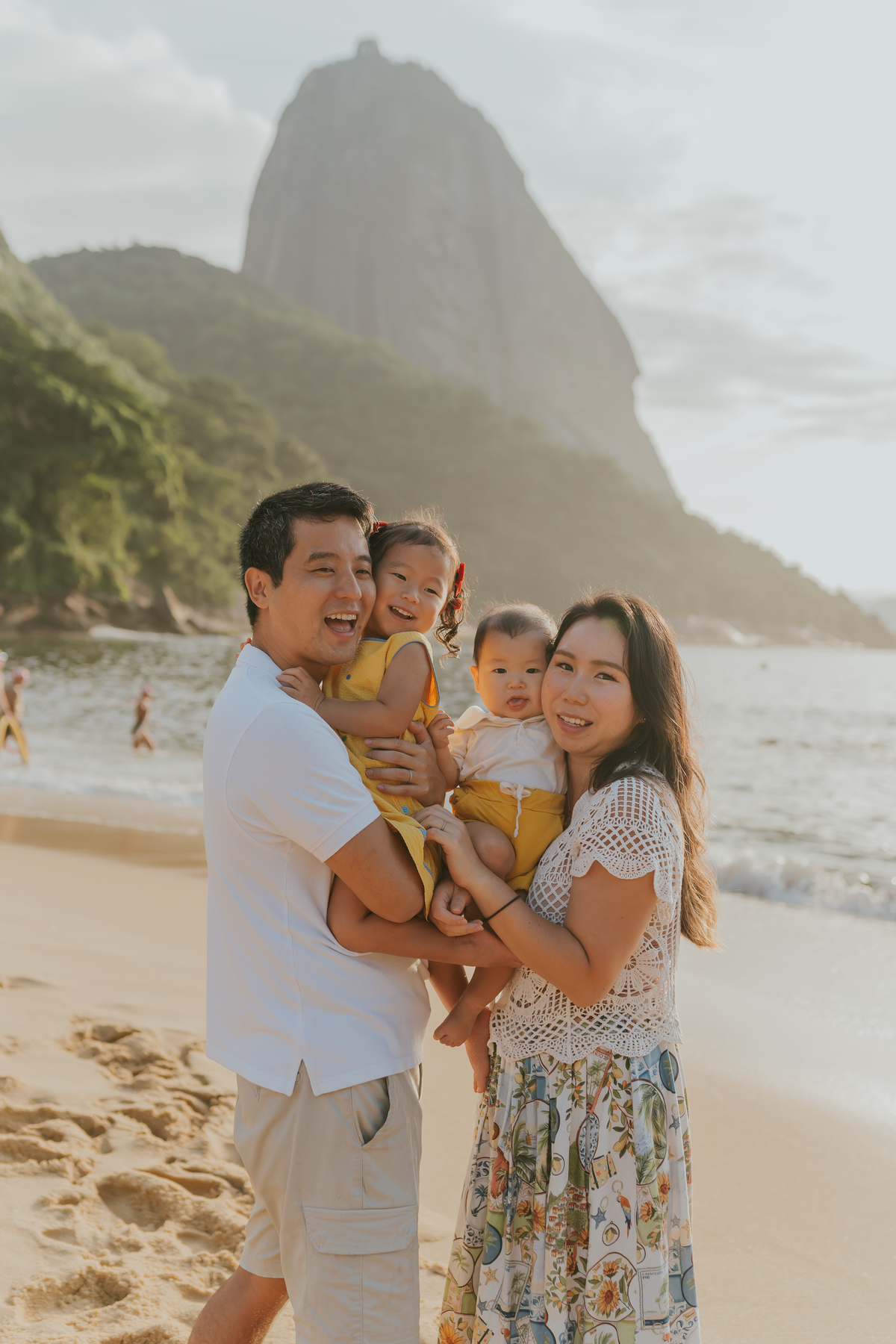 fotografia fotografa ensaio sessão externa na praia vermelha urca Rio de Janeiro rj bruna Guerson japoneses 