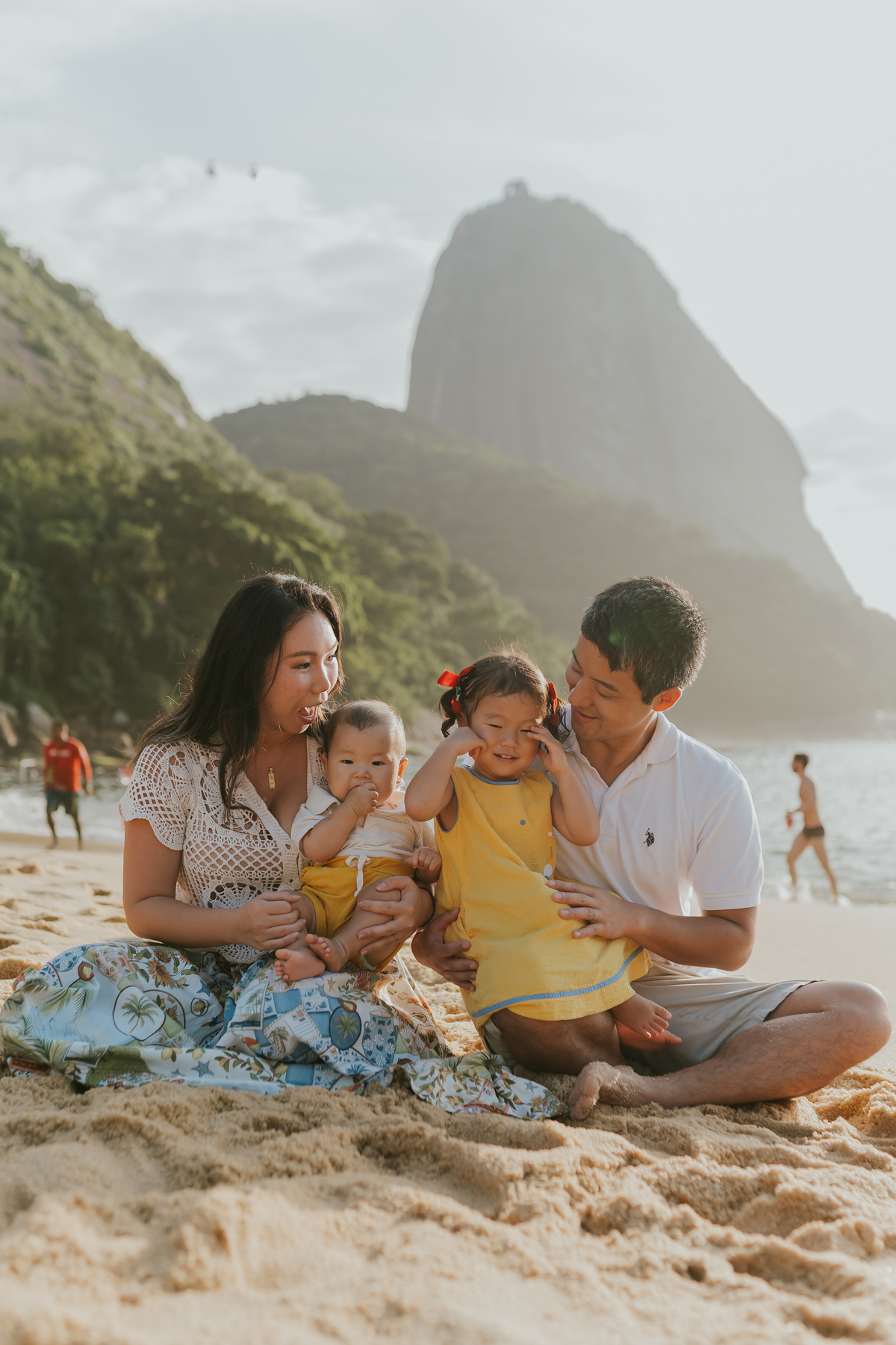 fotografia fotografa ensaio sessão externa na praia vermelha urca Rio de Janeiro rj bruna Guerson japoneses 