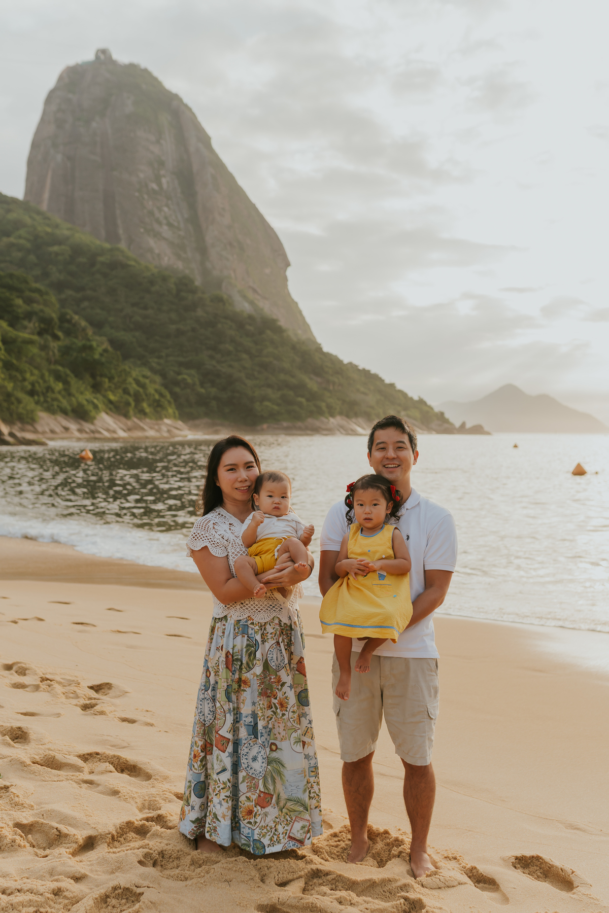 fotografia fotografa ensaio sessão externa na praia vermelha urca Rio de Janeiro rj bruna Guerson japoneses 