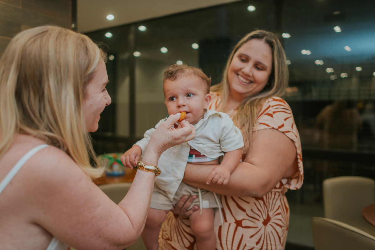 fotografa fotografia familia festa infantil 1 ano augusto barra da Tijuca Río de Janeiro rj tema praia bruna Guerson 
