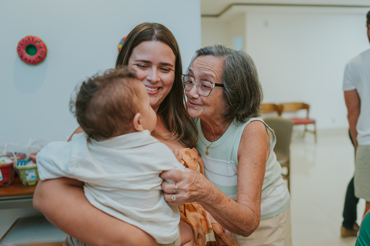fotografa fotografia familia festa infantil 1 ano augusto barra da Tijuca Río de Janeiro rj tema praia bruna Guerson 
