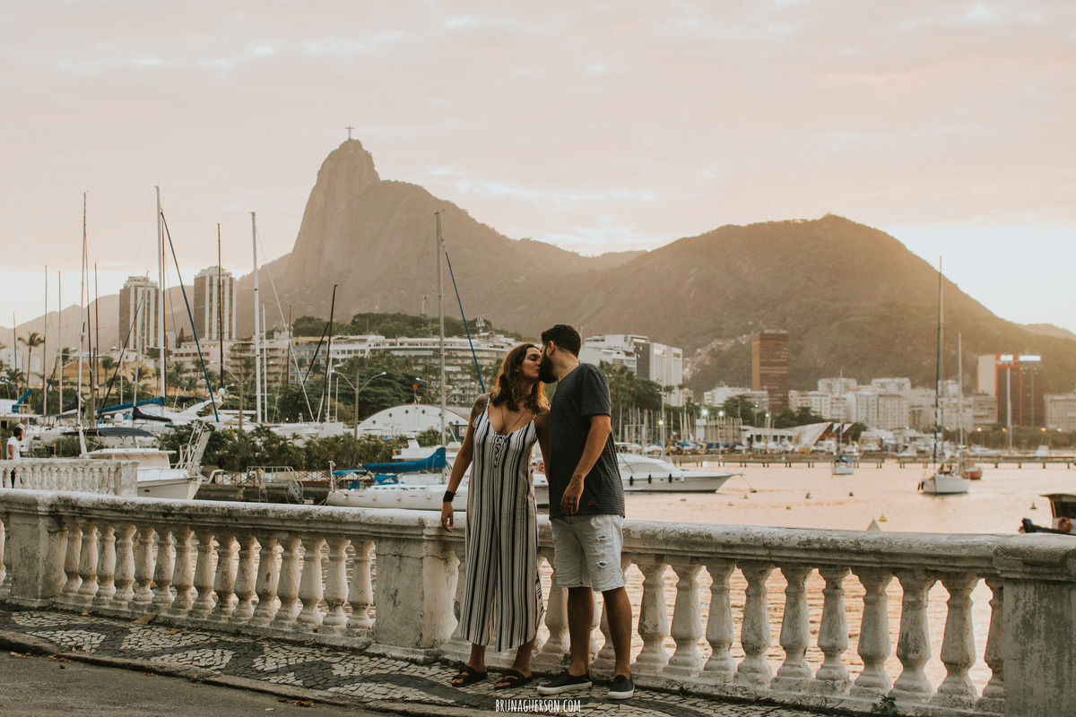 Fotografia ensaio de casal- Praia Vermelha, Urca- Rio de Janeiro