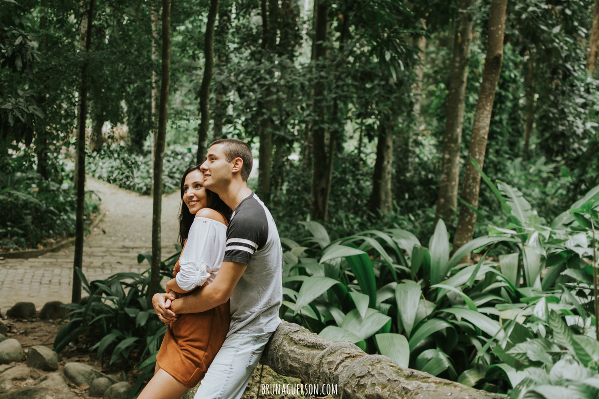 ensaio externo de casal rio de janeiro rj parque lage fotografo de casal