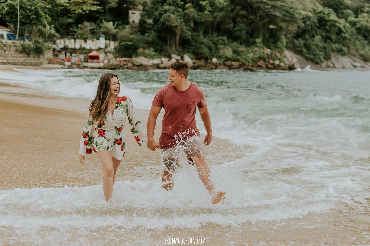 ensaio de casal praia vermelha urca rio de janeiro rj nublado praia 