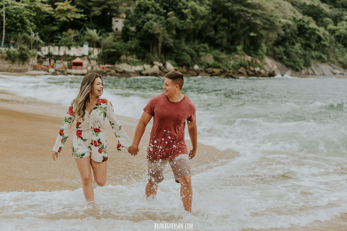 ensaio de casal praia vermelha urca rio de janeiro rj nublado praia 