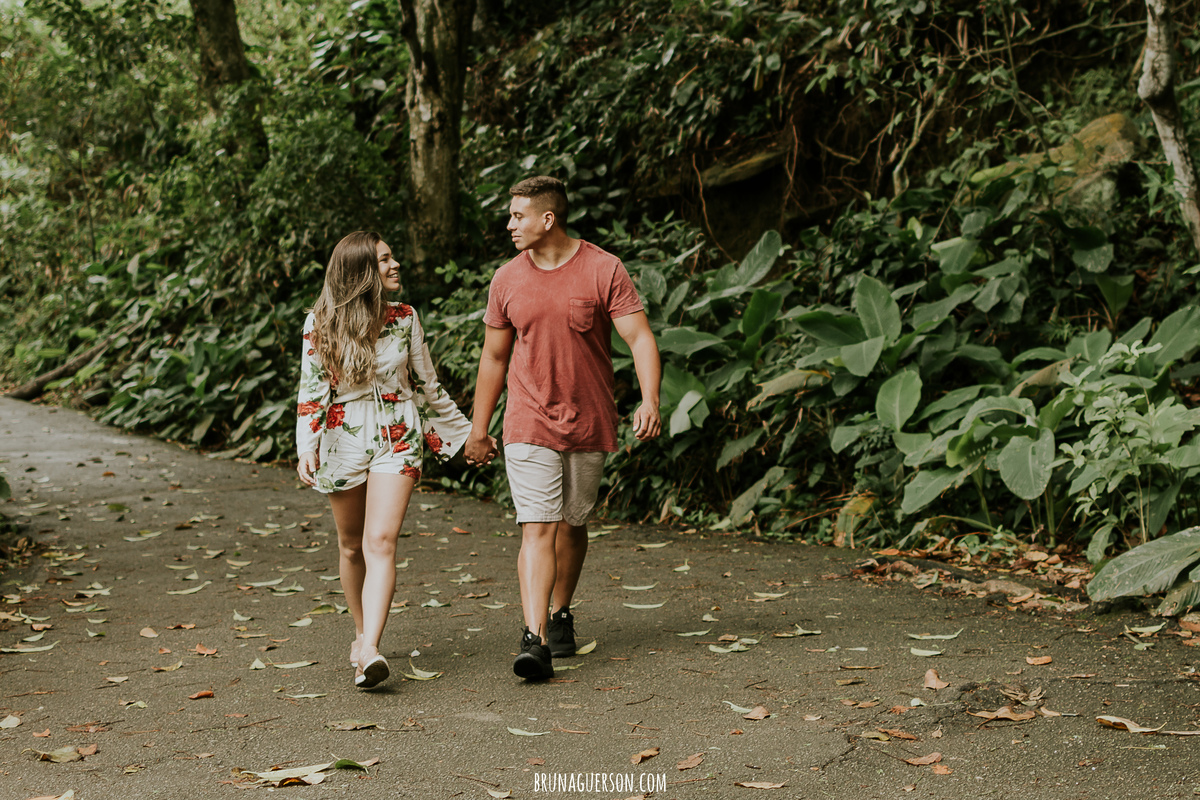 ensaio de casal praia vermelha urca rio de janeiro rj nublado praia 
