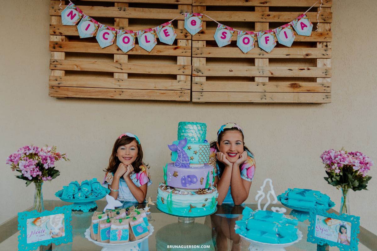 festa infantil rio de janeiro rj bruna guerson fotografa sereia criança decoração
