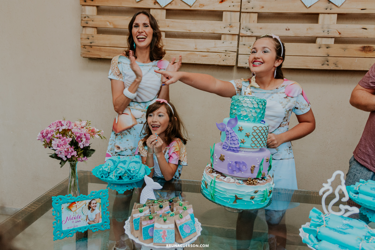 festa infantil rio de janeiro rj bruna guerson fotografa sereia criança decoração parabéns