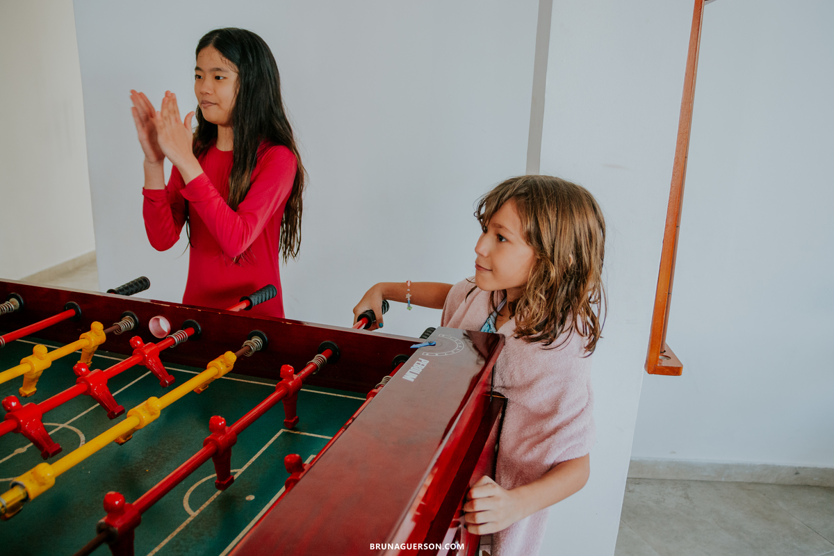 festa infantil rio de janeiro rj bruna guerson fotografa sereia criança brincando