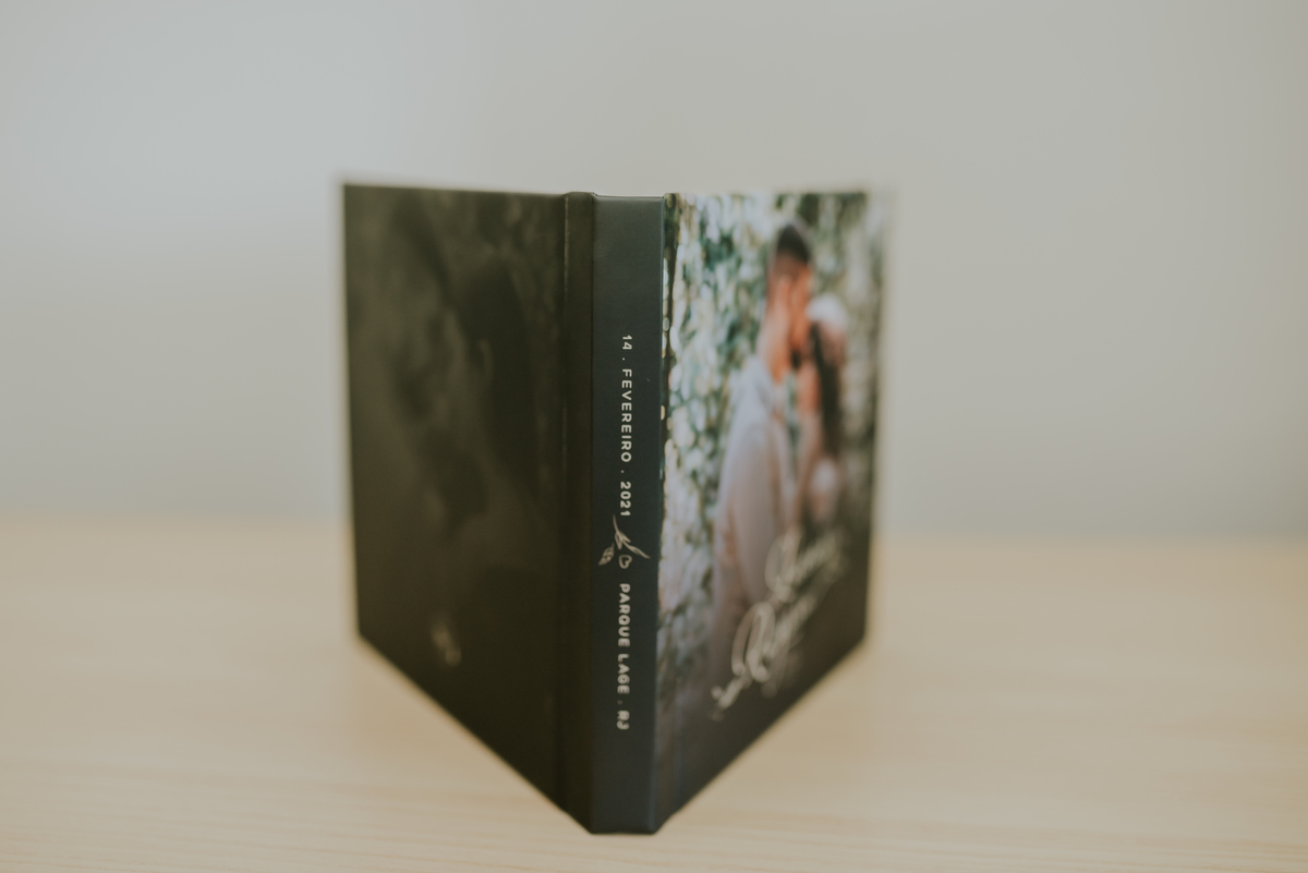 album fotografo rio de janeiro diagramação desing capa layout ensaio de casal rj parque lage