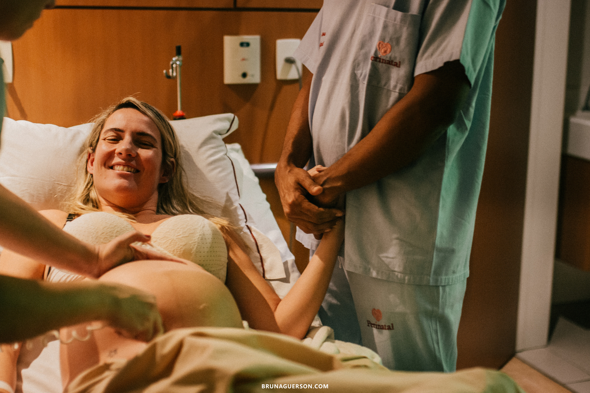 fotografia de parto fotografa rj Rio de Janeiro perinatal laranjeiras perinatal barra da Tijuca parto normal parto humanizado fotos de parto