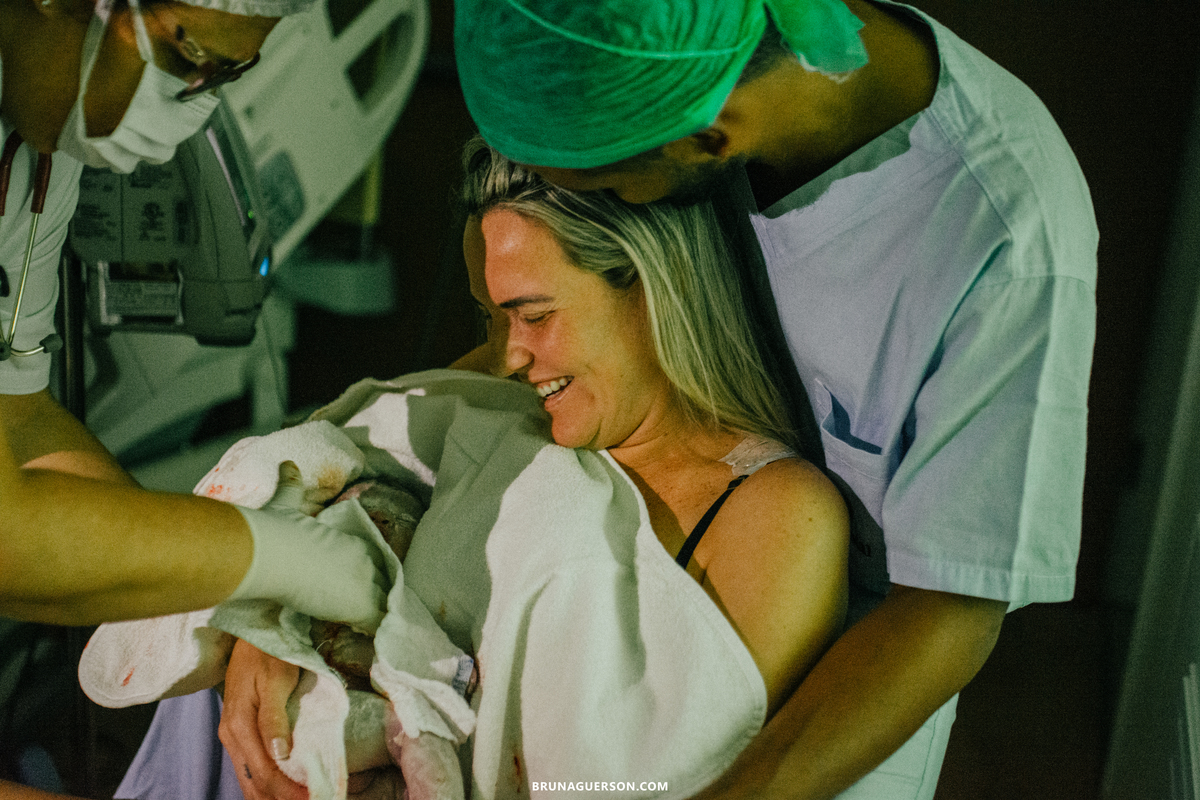 fotografia de parto fotografa rj Rio de Janeiro perinatal laranjeiras perinatal barra da Tijuca parto normal parto humanizado fotos de parto