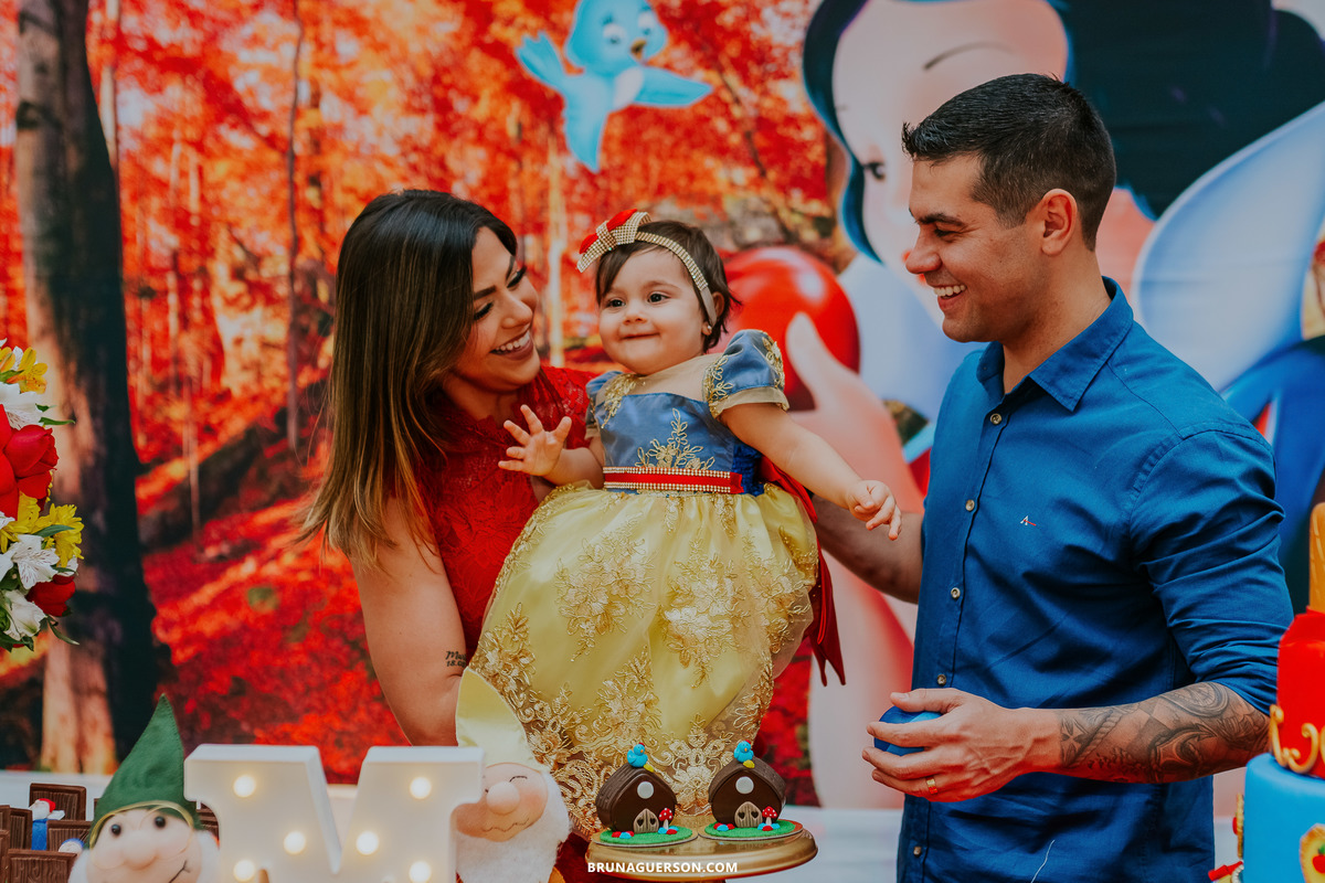fotografia festa infantil rj 1 ano Mariah branca de neve fotografa rio de janeiro