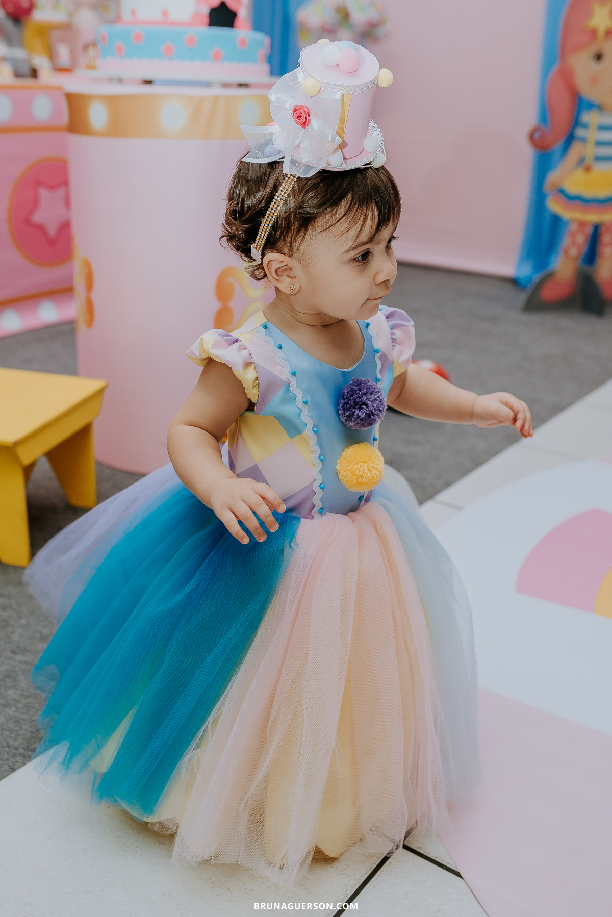 fotografia festa infantil Rio de Janeiro fotógrafa rj 1 ano circo rosa 