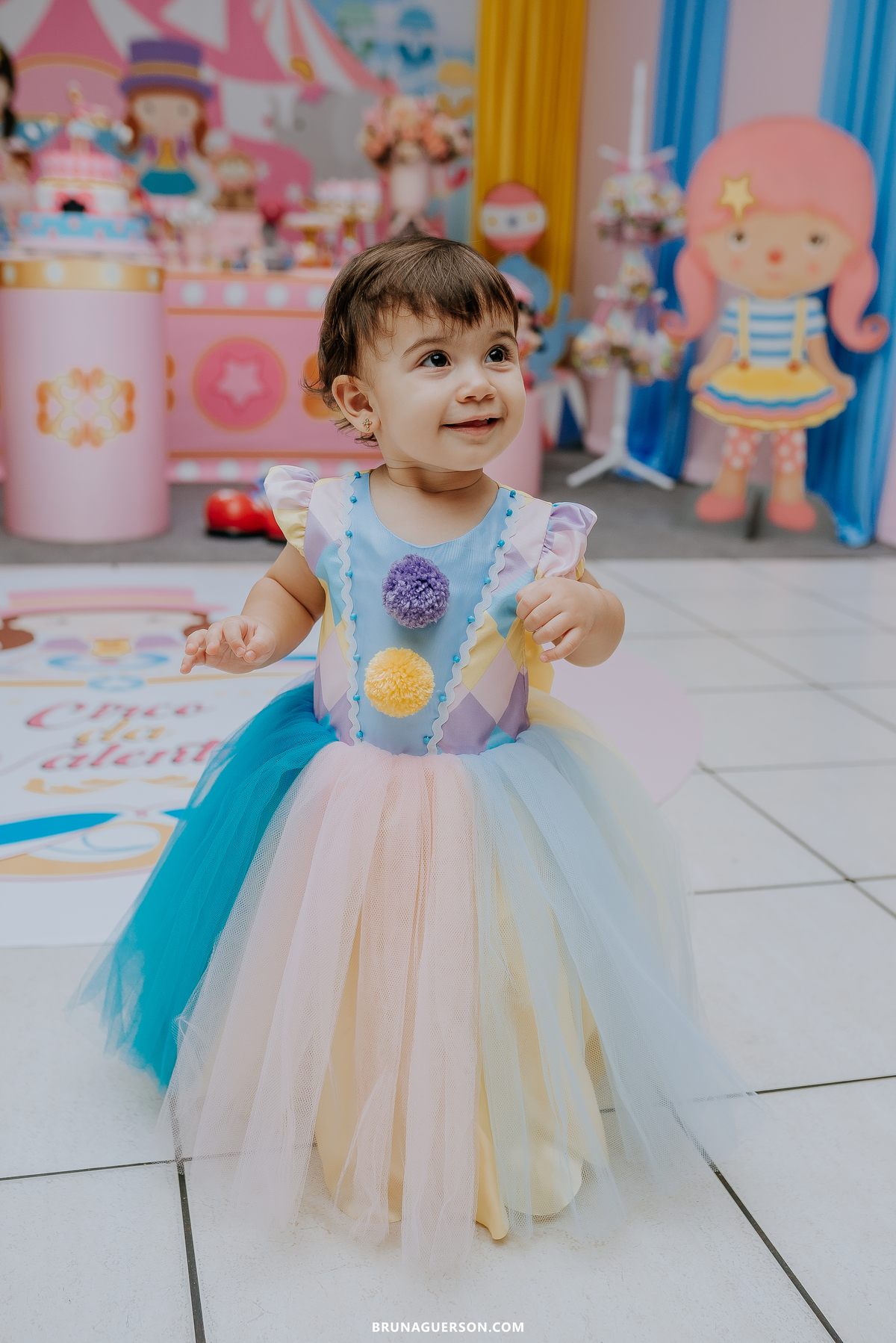 fotografia festa infantil Rio de Janeiro fotógrafa rj 1 ano circo rosa 