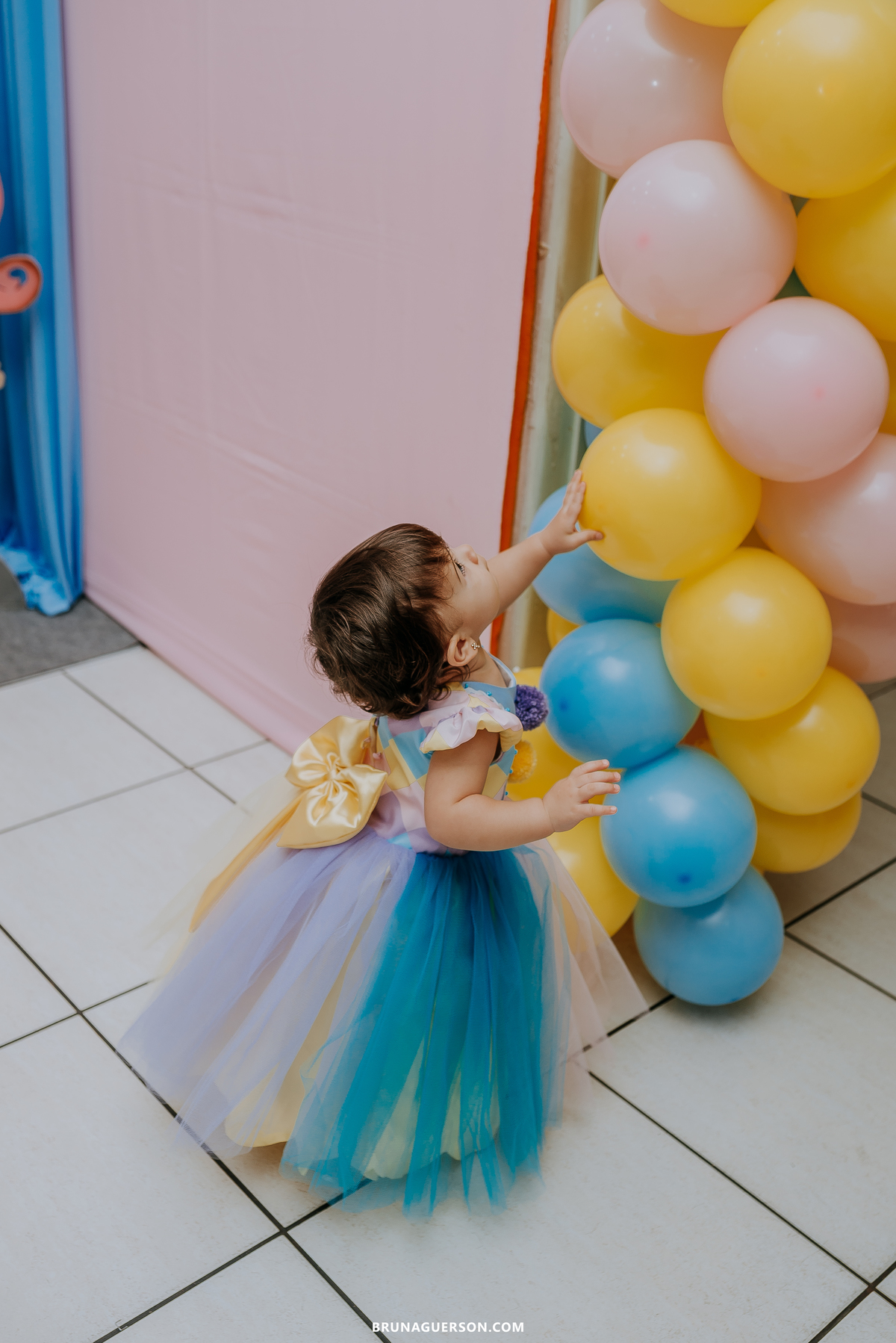 fotografia festa infantil Rio de Janeiro fotógrafa rj 1 ano circo rosa 