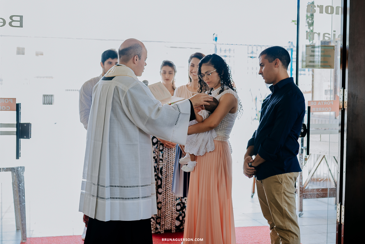 fotografia de batizado rio de janeiro ilha do governador paroquia nossa senhora aparecida