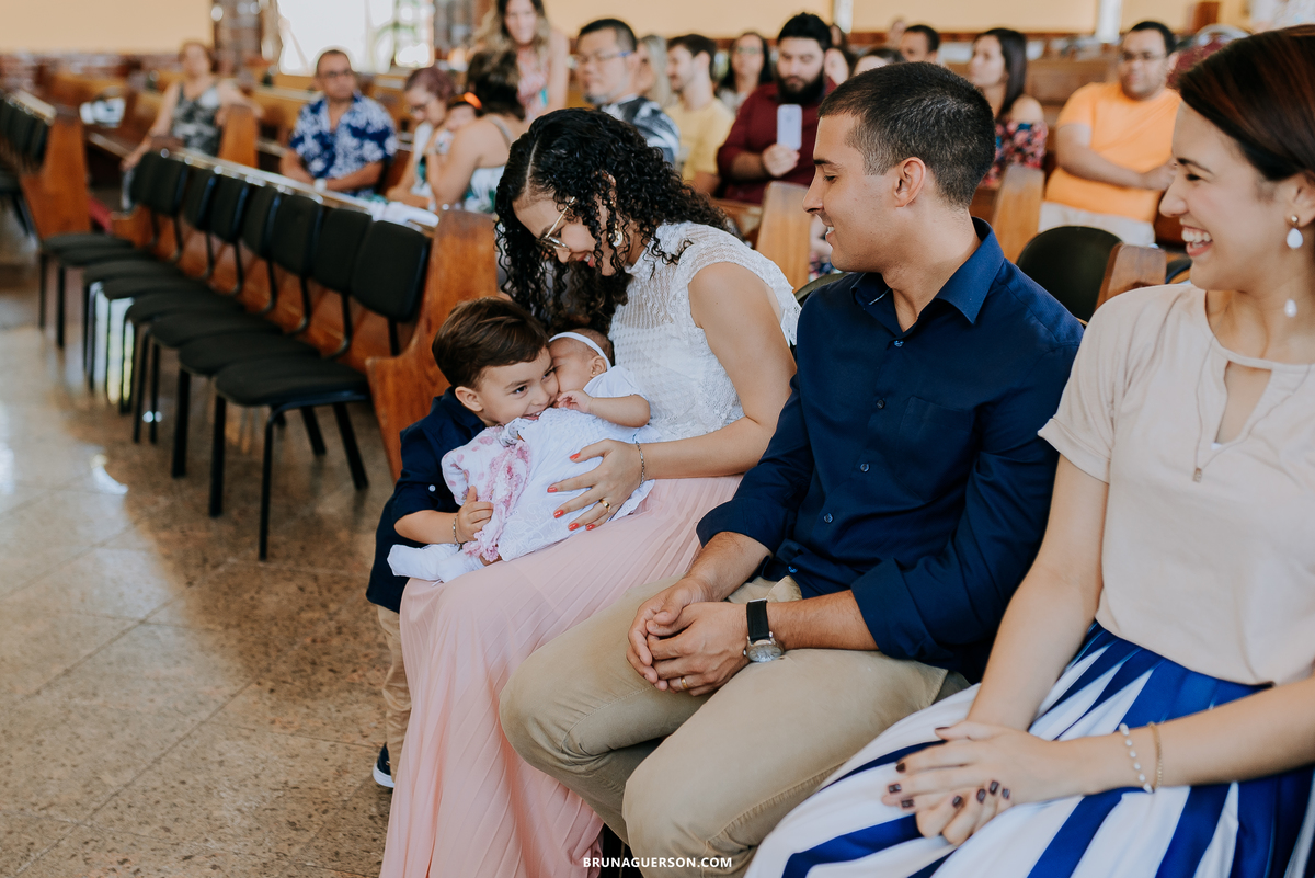 fotografia de batizado rio de janeiro ilha do governador paroquia nossa senhora aparecida