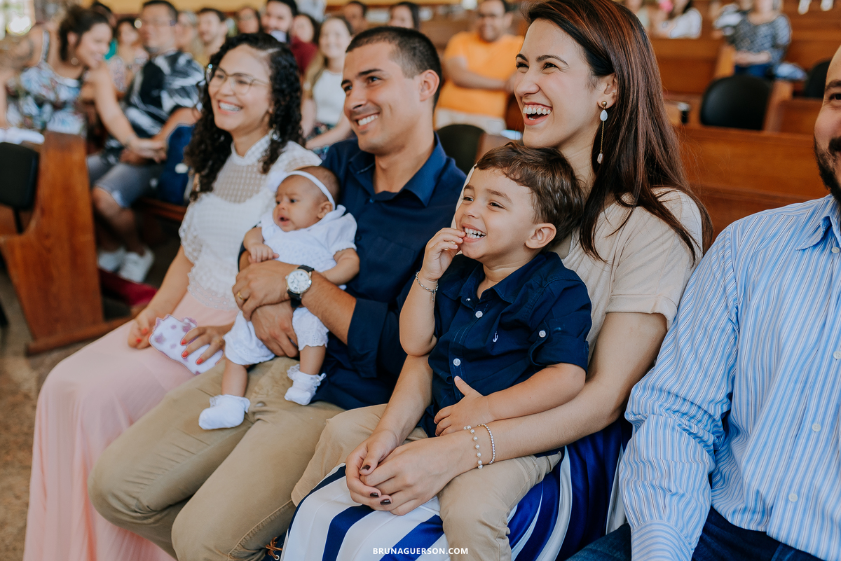 fotografia de batizado rio de janeiro ilha do governador paroquia nossa senhora aparecida