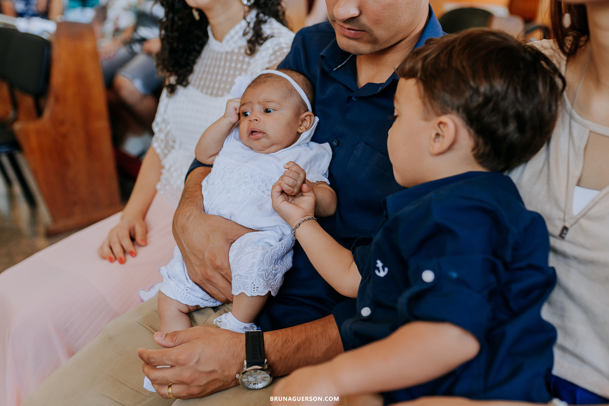 fotografia de batizado rio de janeiro ilha do governador paroquia nossa senhora aparecida