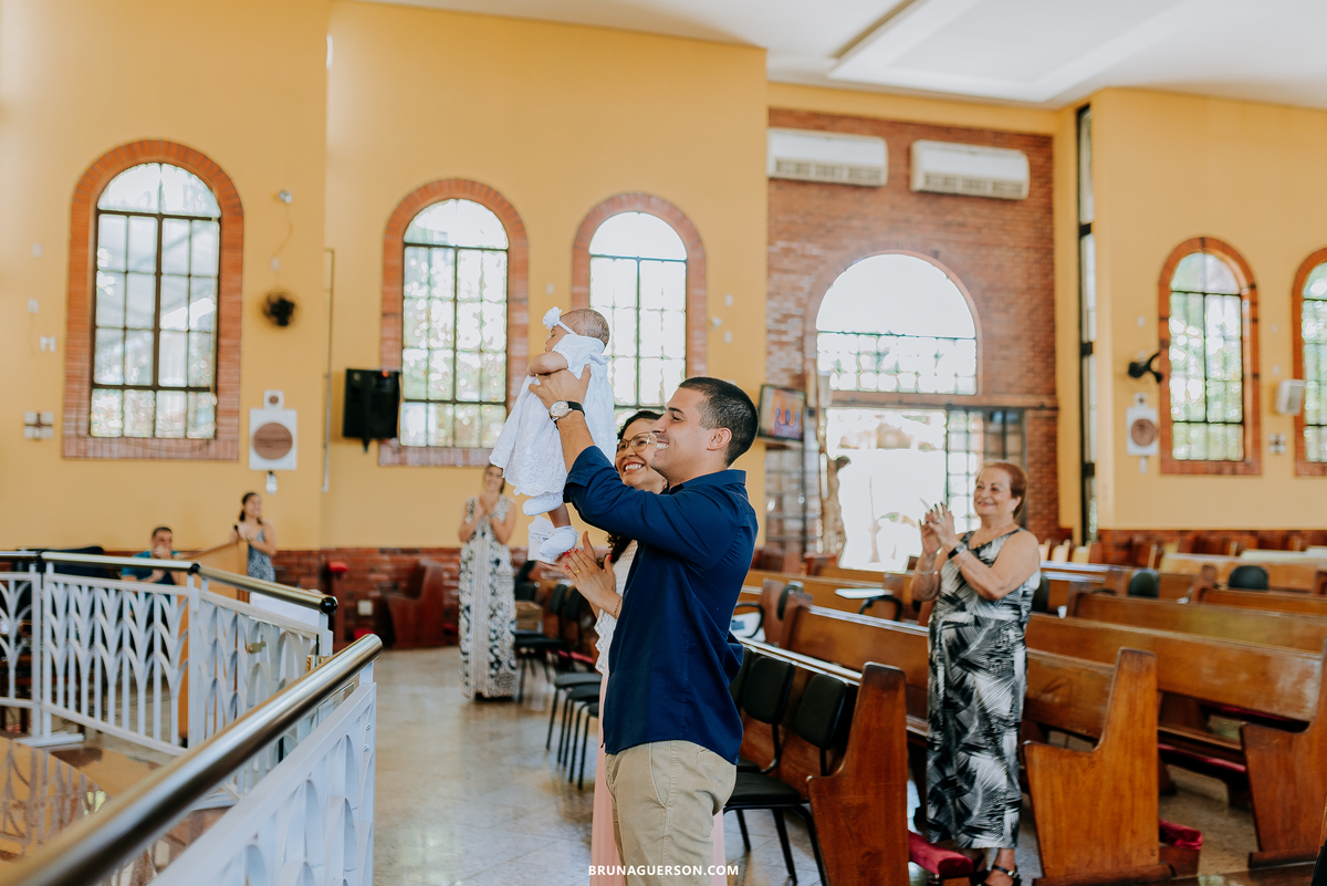 fotografia de batizado rio de janeiro ilha do governador paroquia nossa senhora aparecida