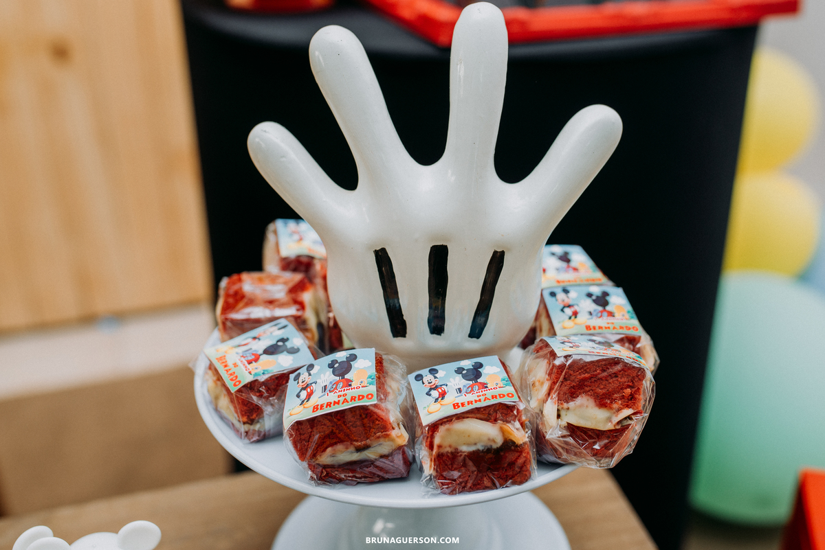 festa infantil rj Rio de Janeiro fotografia aniversario tema Mickey Mouse decoração 1 ano recreio dos bandeirantes