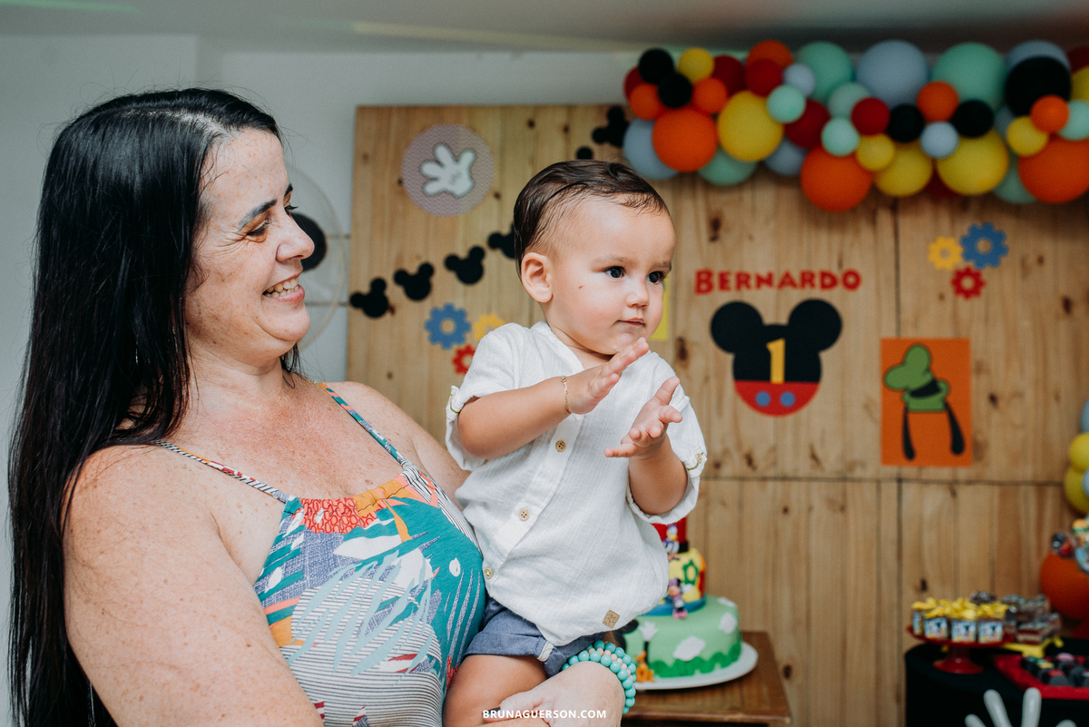 festa infantil rj Rio de Janeiro fotografia aniversario tema Mickey Mouse decoração 1 ano recreio dos bandeirantes