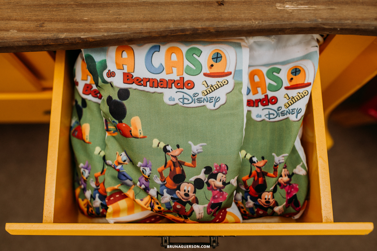 festa infantil rj Rio de Janeiro fotografia aniversario tema Mickey Mouse decoração 1 ano recreio dos bandeirantes