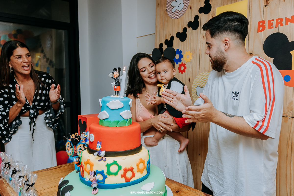 festa infantil rj Rio de Janeiro fotografia aniversario tema Mickey Mouse decoração 1 ano recreio dos bandeirantes
