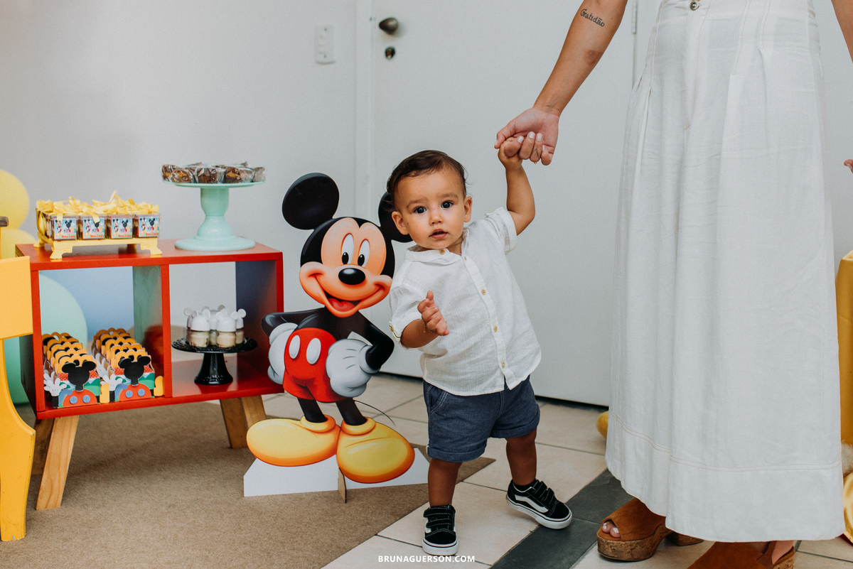 festa infantil rj Rio de Janeiro fotografia aniversario tema Mickey Mouse decoração 1 ano recreio dos bandeirantes