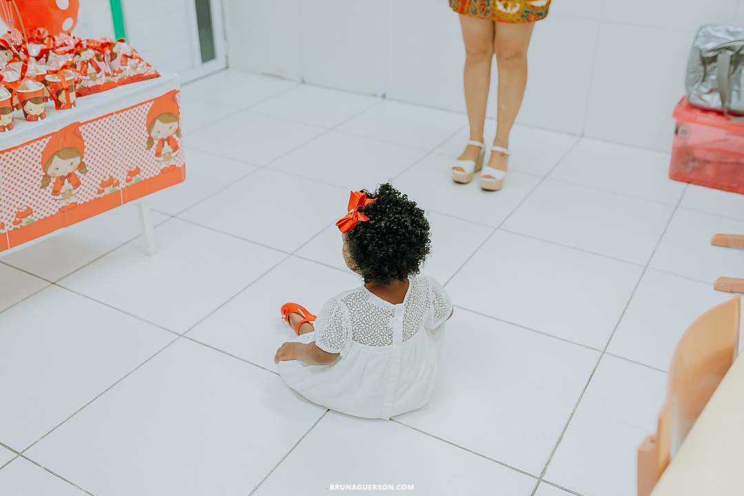 fotógrafa rj festa infantil fotografaria rio de janeiro Ilha do Governador festa na creche chapéuzininho vermelho 