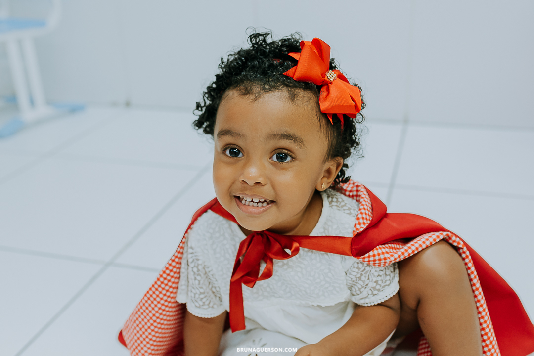 fotógrafa rj festa infantil fotografaria rio de janeiro Ilha do Governador festa na creche chapéuzininho vermelho 