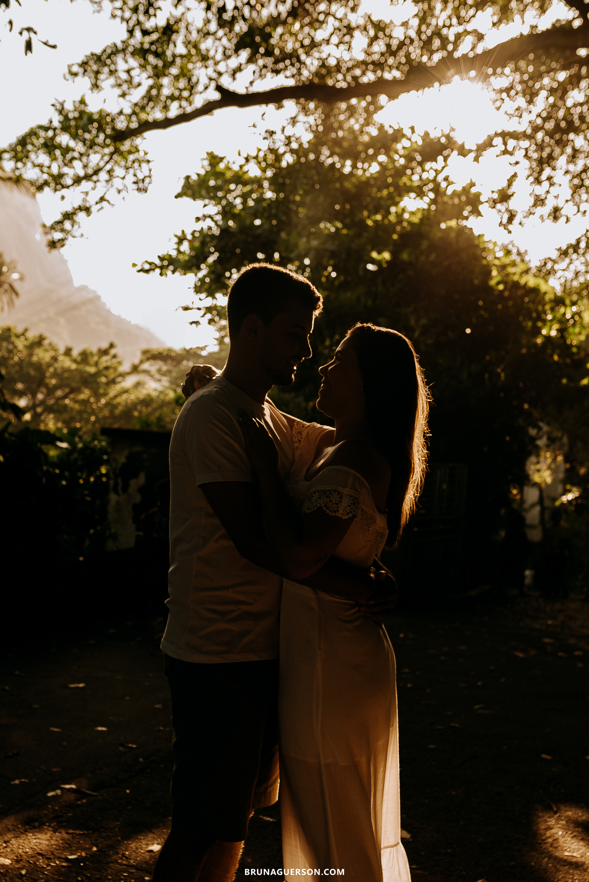 ensaio de casal praia vermelha urca rio de janeiro rj ensaio externo bruna guerson fotografia cidade maravilhosa pão de açúcar praia 