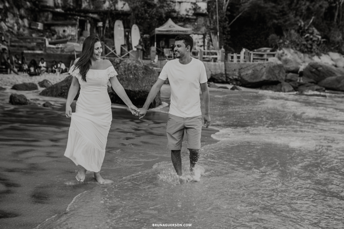 ensaio de casal praia vermelha urca rio de janeiro rj ensaio externo bruna guerson fotografia cidade maravilhosa pão de açúcar praia 