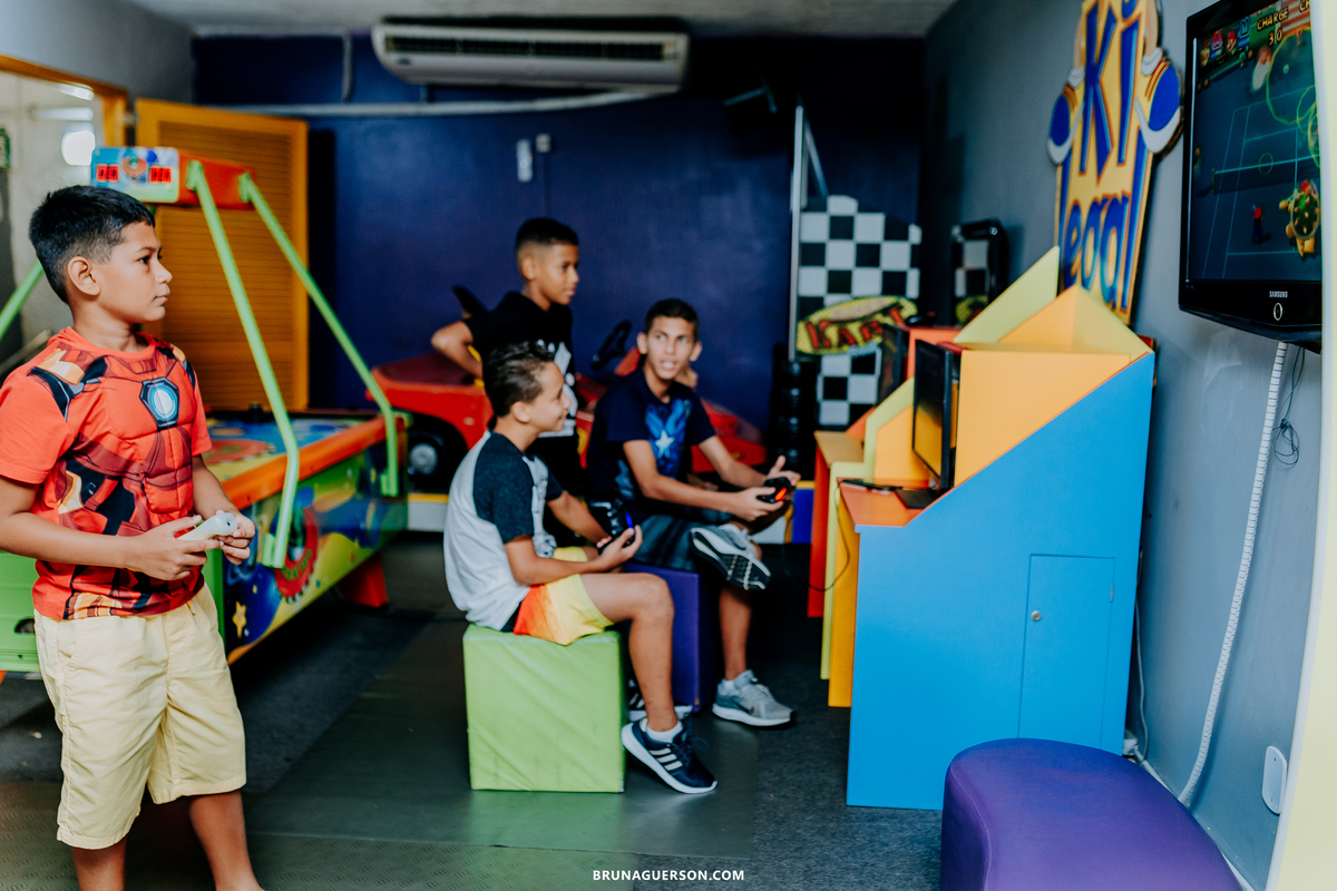 festa infantil aniversário casa de festas ki legal tijuca rio de janeiro bruna guerson fotografia 8 anos rj marvel