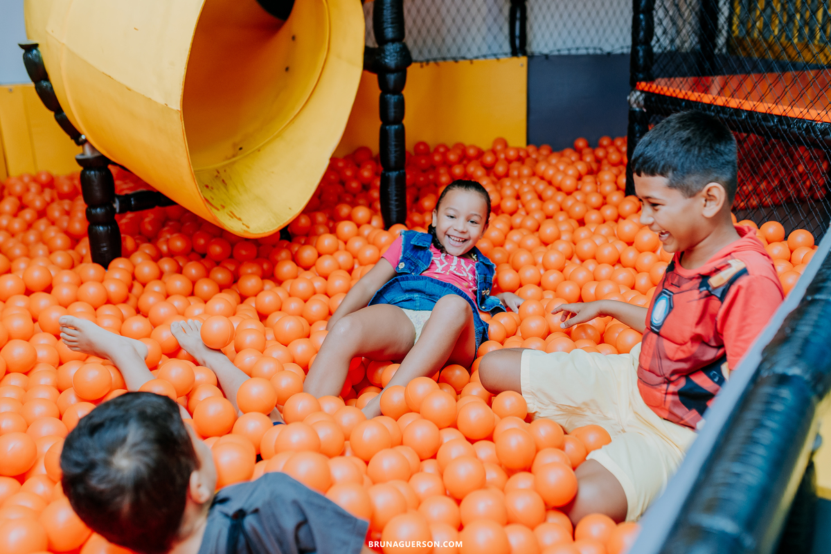 festa infantil aniversário casa de festas ki legal tijuca rio de janeiro bruna guerson fotografia 8 anos rj marvel