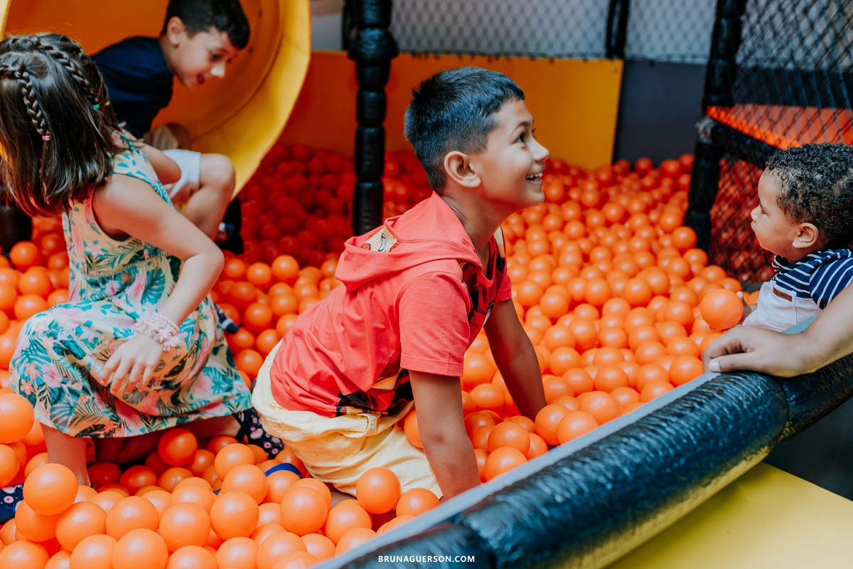festa infantil aniversário casa de festas ki legal tijuca rio de janeiro bruna guerson fotografia 8 anos rj marvel