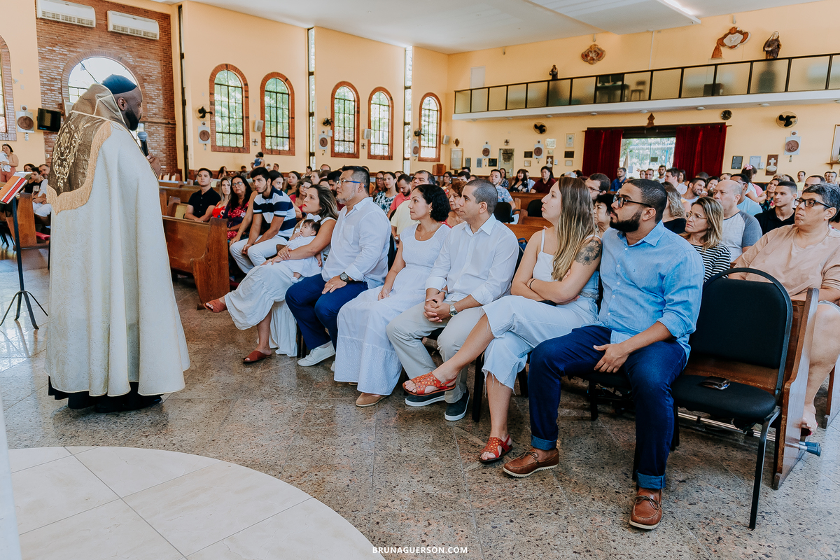 fotografa rj fotografia de batizado ilha do governador paroquia nossa senhora aparecida rio de janeiro batismo 