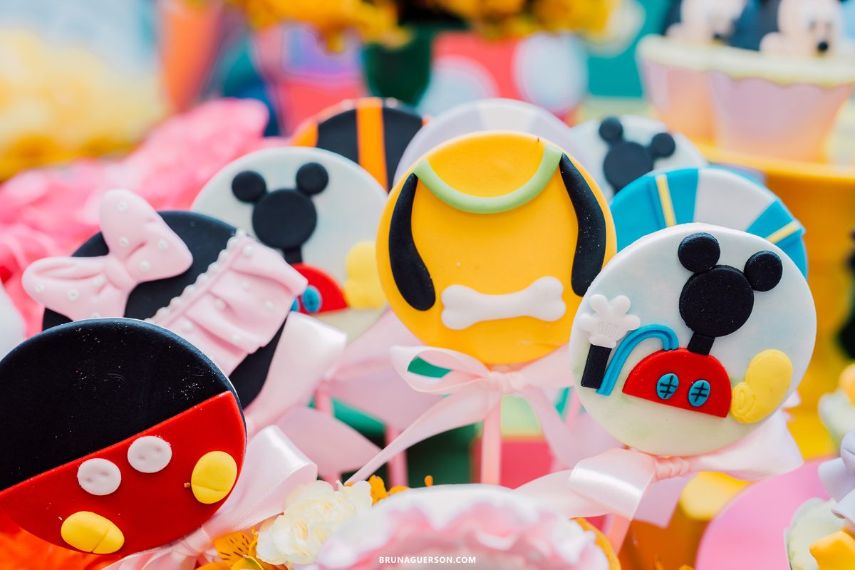 festa infantil rj barra da Tijuca casa de festas espaço aldeia tema da festa casa do mickey mouse fotografa rio de janeiro